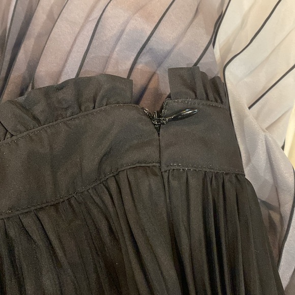 Anthropologie Maeve Ombre Pleated Maxi skirt size 6 NWT - Picture 7 of 9